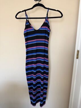 Express Midi dress